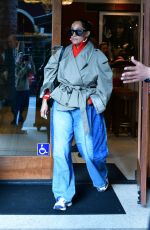 TRACEE ELLIS ROSS Out for Lunch in Beverly Hills 02/18/2024