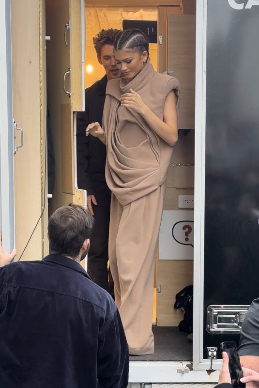 ZENDAYA Leaves an Interview for Dune 2 in Paris 02/13/2024