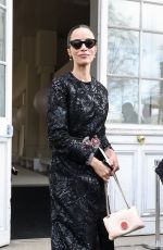 ABIGAIL SPENDER at Giambattista Valli Womenswear Fall/Winter 2024-2025 Show at Paris Fashion Week 03/01/2024