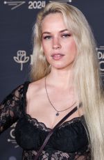 ALEXIS KNAPP at Darren Dzienciol