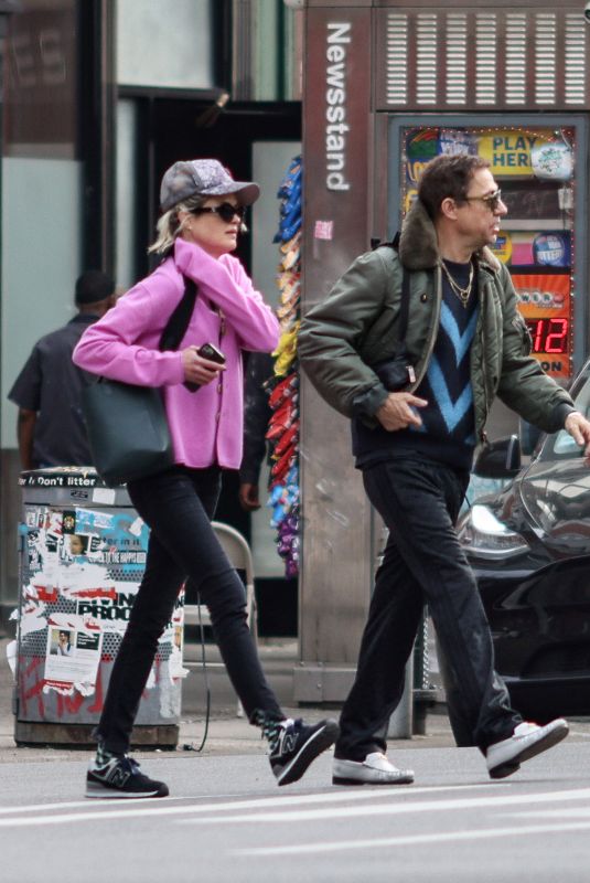 ALISON MOSSHART and Jamie Hince Out in New York 02/28/2024