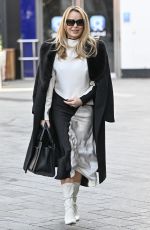AMANDA HOLDEN Leaves Heart Breakfast Show in London 03/04/2024