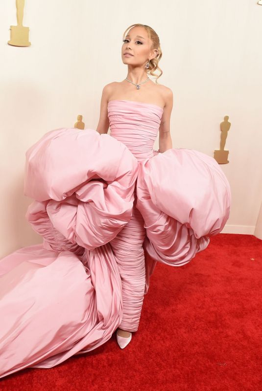 ARIANA GRANDE at 96th Annual Academy Awards in Los Angeles 03/10/2024