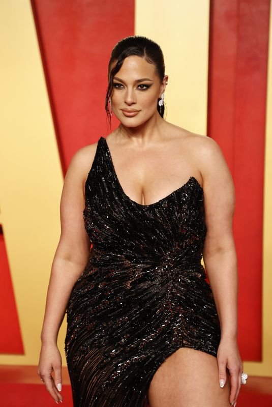 ASHLEY GRAHAM at Vanity Fair Oscar Party in Beverly Hills 03/10/2024