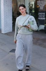 ASHLEY GRENE Leaves an Nail Salon in Studio City 03/12/2024