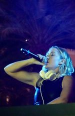 BRANDI CYRUS at a Live DJ Set at XS Nightclub in The Wynn Casino and Resort in Las Vegas 03/19/2024