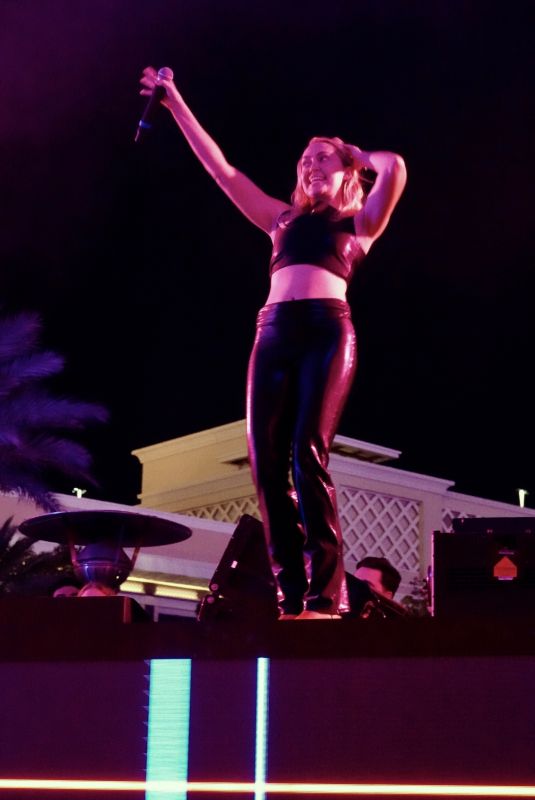 BRANDI CYRUS at a Live DJ Set at XS Nightclub in The Wynn Casino and Resort in Las Vegas 03/19/2024