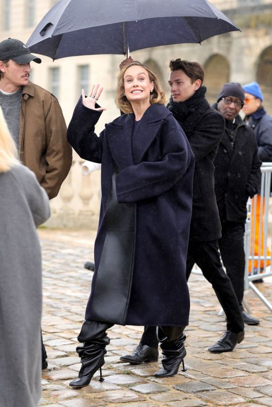 BRIE LARSON Arrives at Loewe Fashion Show at Paris Fashion Week 03/01/2024