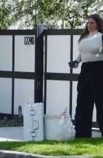 BRITTANY CATWRIGHT Films Her Move Out in Los Angeles 03/05/2024