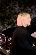 CAREY MULLIGAN Greets Fans at Netflix Pre-Oscar Party in Hollywood 03/09/2024
