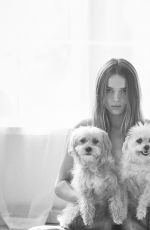CHARLOTTE LAWRENCE for Peropero Pet Care Campaign 2024