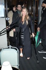 ELIZABETH, MARY-KATE and ASHLEY OLSEN Out for Dinner in Paris 03/01/2024