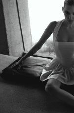 ELSA HOSK for Helsa Studio Minimal 90