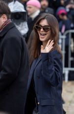 EMILY RATAJKOWSKI Arrives at Loewe Fashion Show at Paris Fashion Week 03/01/2024