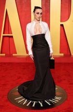 EMMA CHAMBERLAIN at Vanity Fair Oscar Party in Beverly Hills 03/10/2024