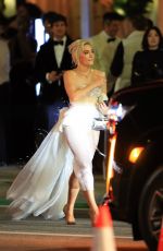 FLORENCE PUGH Leaves Vanity Fair Oscar Party in Beverly Hills 03/10/2024