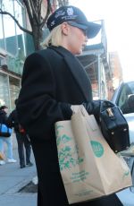 GIGI HADID Shopping at Whole Foods in New York 03/24/2024