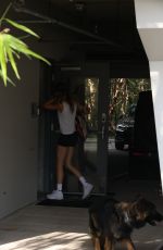 GISELE BUNDCHEN Arrives at Joaquin Valente