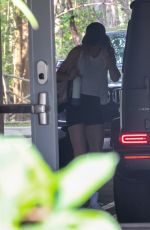 GISELE BUNDCHEN Arrives at Joaquin Valente