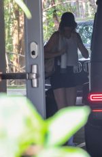 GISELE BUNDCHEN Arrives at Joaquin Valente