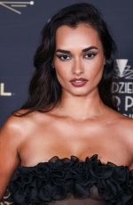 GIZELE OLIVEIRA at Darren Dzienciol