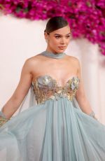 HAILEE STEINFELD at 96th Annual Academy Awards in Los Angeles 03/10/2024