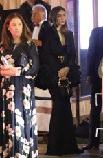 HAILEE STEINFELD Leaves Vanity Fair Oscar Party in Beverly Hills 03/10/2024