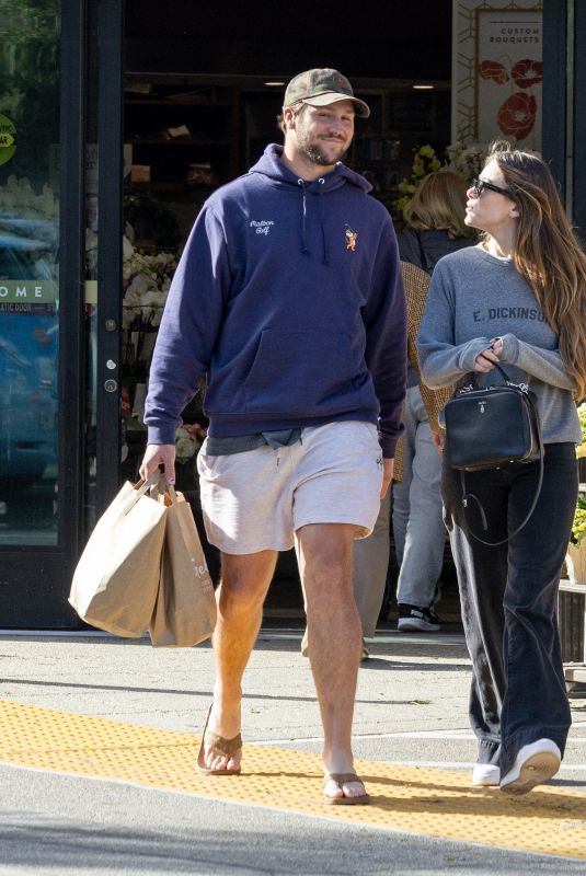 HAILEE STIENFELD and Josh Allen Out Shopping in Los Angeles 03/15/2024