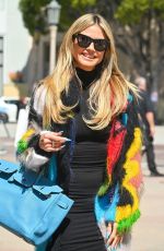 HEIDI KLUM Arrives at America