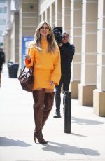 HEIDI KLUM Arrives at America