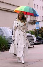 HEIDI KLUM Arrives on the Set of America