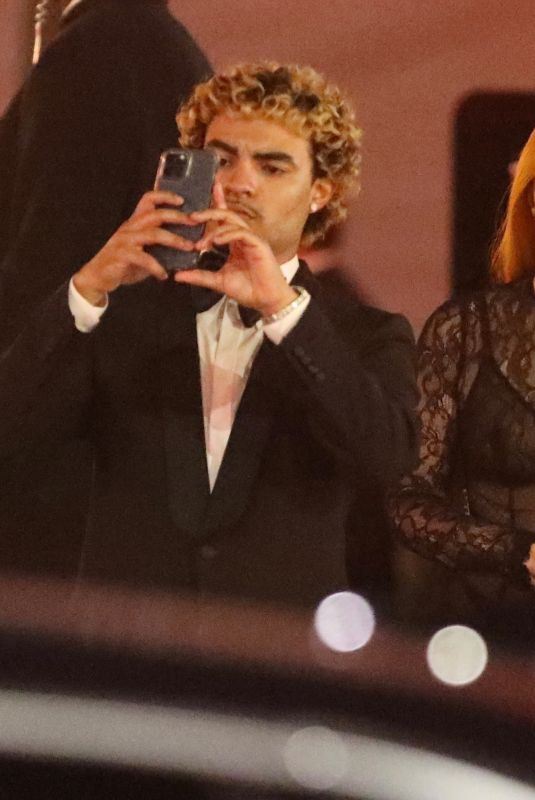 ICE SPICE Leaves Vanity Fair Oscar Party in Beverly Hills 03/10/2024
