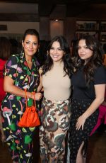 ISABELLA GOMEZ at Gloria Calderon