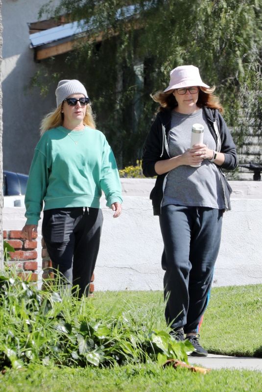 JENNA FISCHER and ANGELA KINSEY Out in Los Angeles 03/07/2024