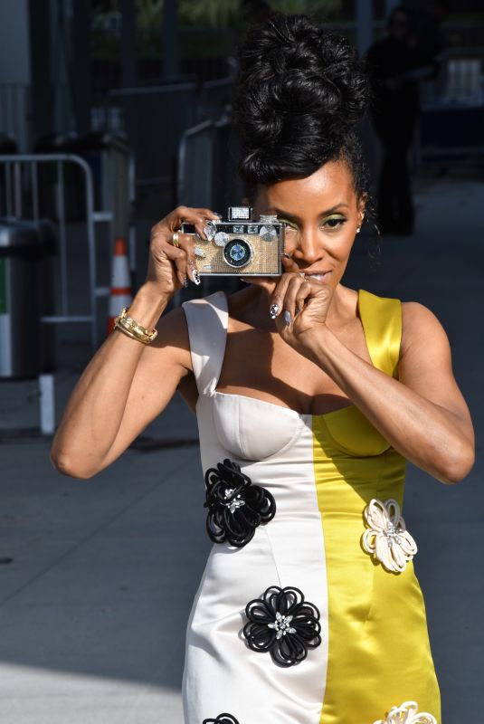 JUNE AMBROSE Arrives at 2024 ESSENCE Black Women In Hollywood Awards Ceremony 03/07/2024