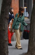 KATIE HOLMES and SURI CRUISE Headinf for a Holiday Weekend Getaway in New York 03/27/2024