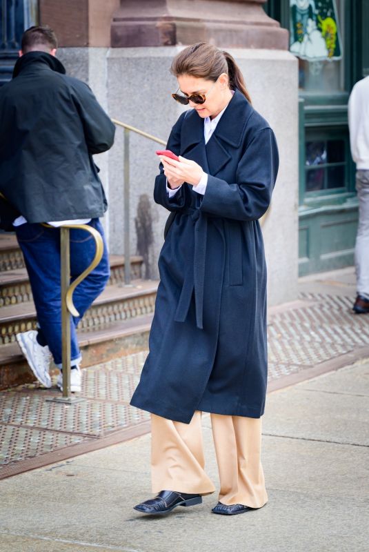 KATIE HOLMES Out and About in New York 03/13/2024