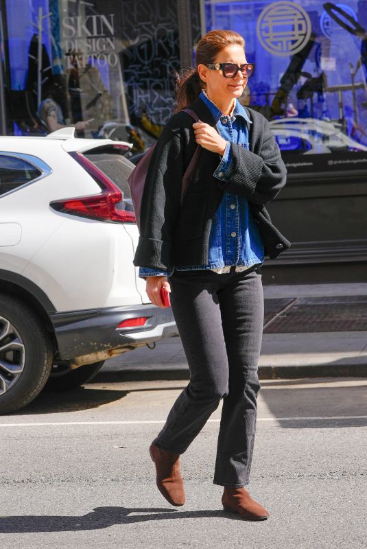 KATIE HOLMES Out in New York 03/16/2024