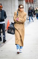 KATIE HOLMES Takes Her Cat to Vet in New York 03/07/2024