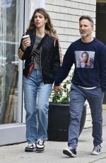 KELLY RIZZO and Breckin Meyer Out for Coffee in Los Angeles 03/30/2024