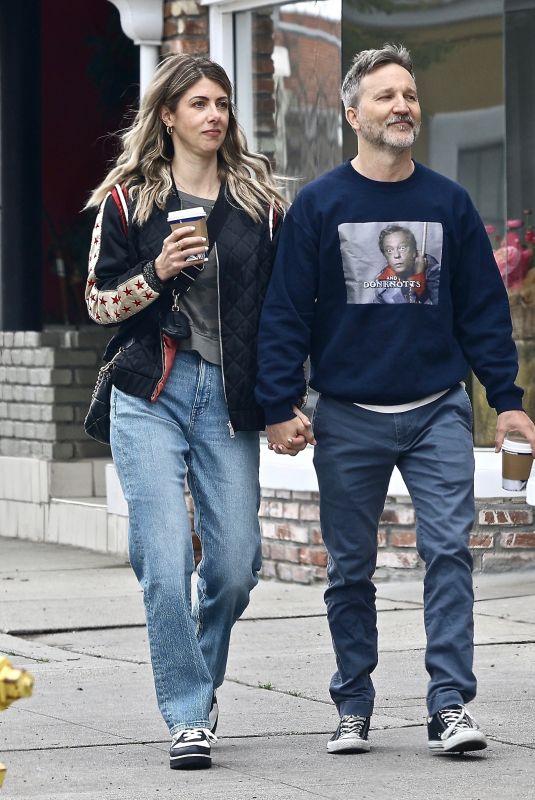 KELLY RIZZO and Breckin Meyer Out for Coffee in Los Angeles 03/30/2024