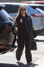 KHLOE KARDASHIAN Leaves a Family Meeting in Los Angeles 03/21/2024