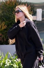 KHLOE KARDASHIAN Leaves a Family Meeting in Los Angeles 03/21/2024