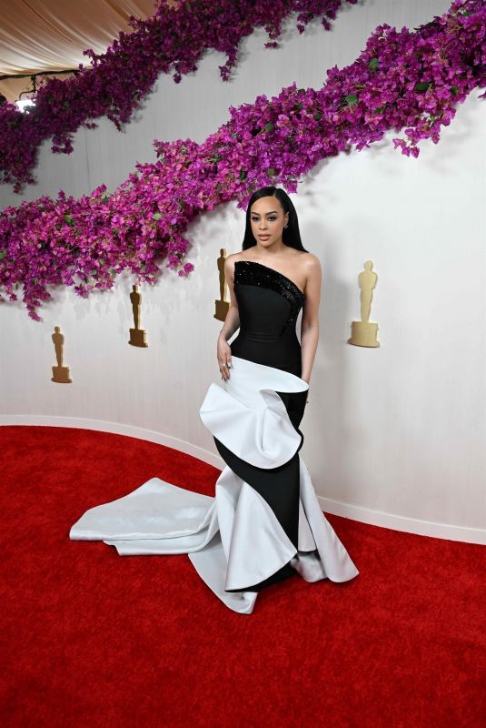 KIRSTY SHAW at 96th Annual Academy Awards in Los Angeles 03/10/2024
