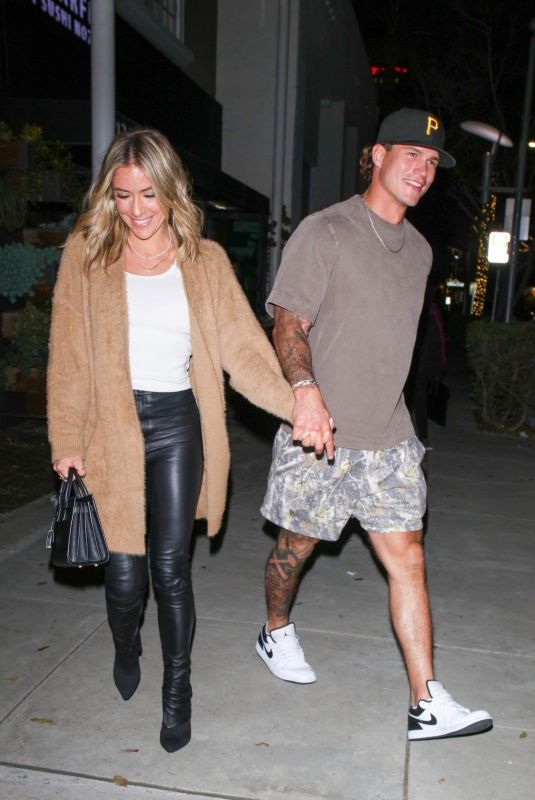 KRISTIN CAVALLARI on a Late Dinner Date at Sugarfish in Beverly Hills 03/23/2024