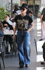 KYLE RICHARDS Out for Lunch in Los Angeles 03/21/2024