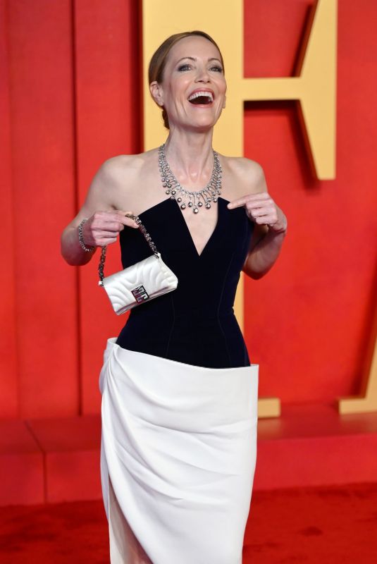 LESLIE MANN at Vanity Fair Oscar Party in Beverly Hills 03/10/2024
