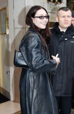 MADDIE ZIEGLER Leaves Her Hotel in Paris 03/03/2024