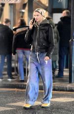 MIA REGAN and CHARLOTTE SMURFIT Out for Dinner in London 02/28/2024