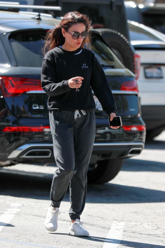 MILA KUNIS Out for Lunch in Bel Air 03/14/2024